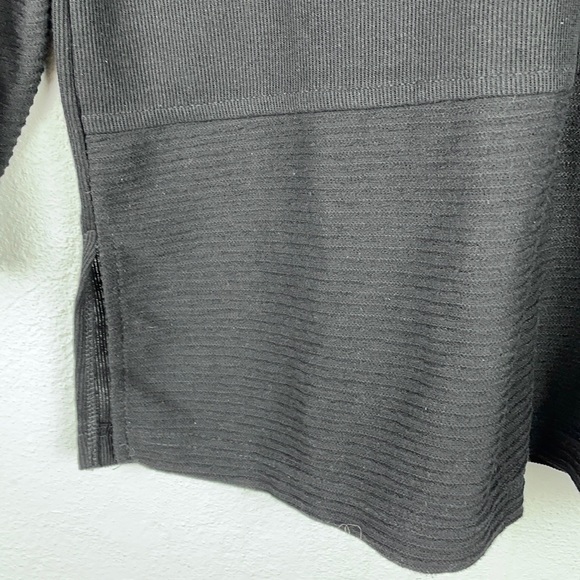 CASUAL AGENDA | VINTAGE 90s 🖤 Ribbed Thin 3/4 Sleeves Sweater Top - Picture 11 of 11